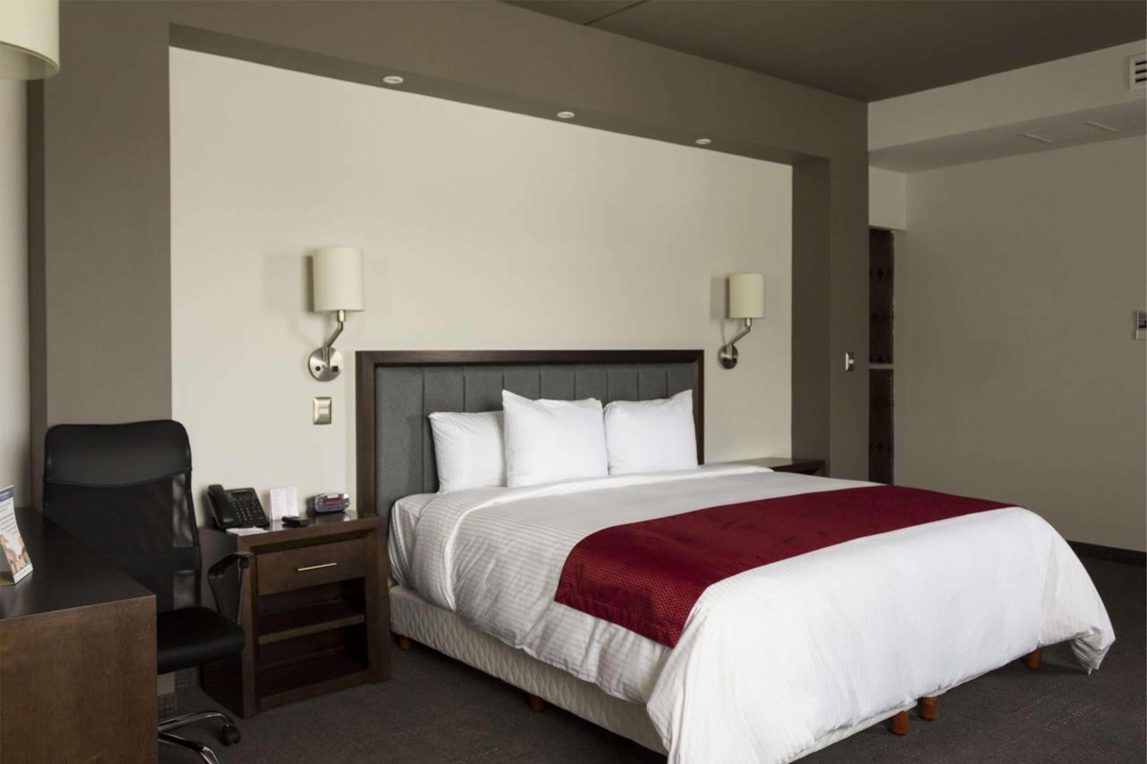 Best Western Plus Santa Cecilia Pachuca Exterior foto